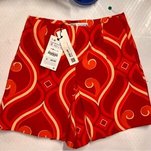 Zara Red and Orange Women's Shorts But Split to Skort Medium Swirl Eclectic Retr